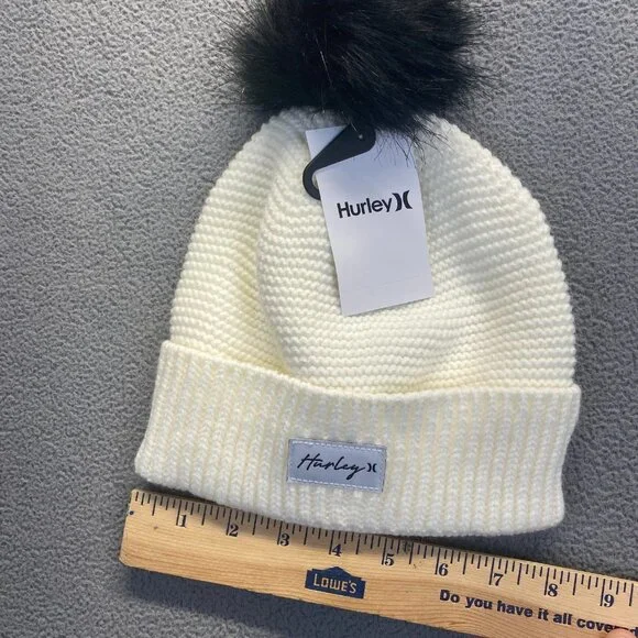 Hurley Women’s Cream Knit Beanie with PomPom One Size Thermal,Outdoor  New - Picture 2 of 8